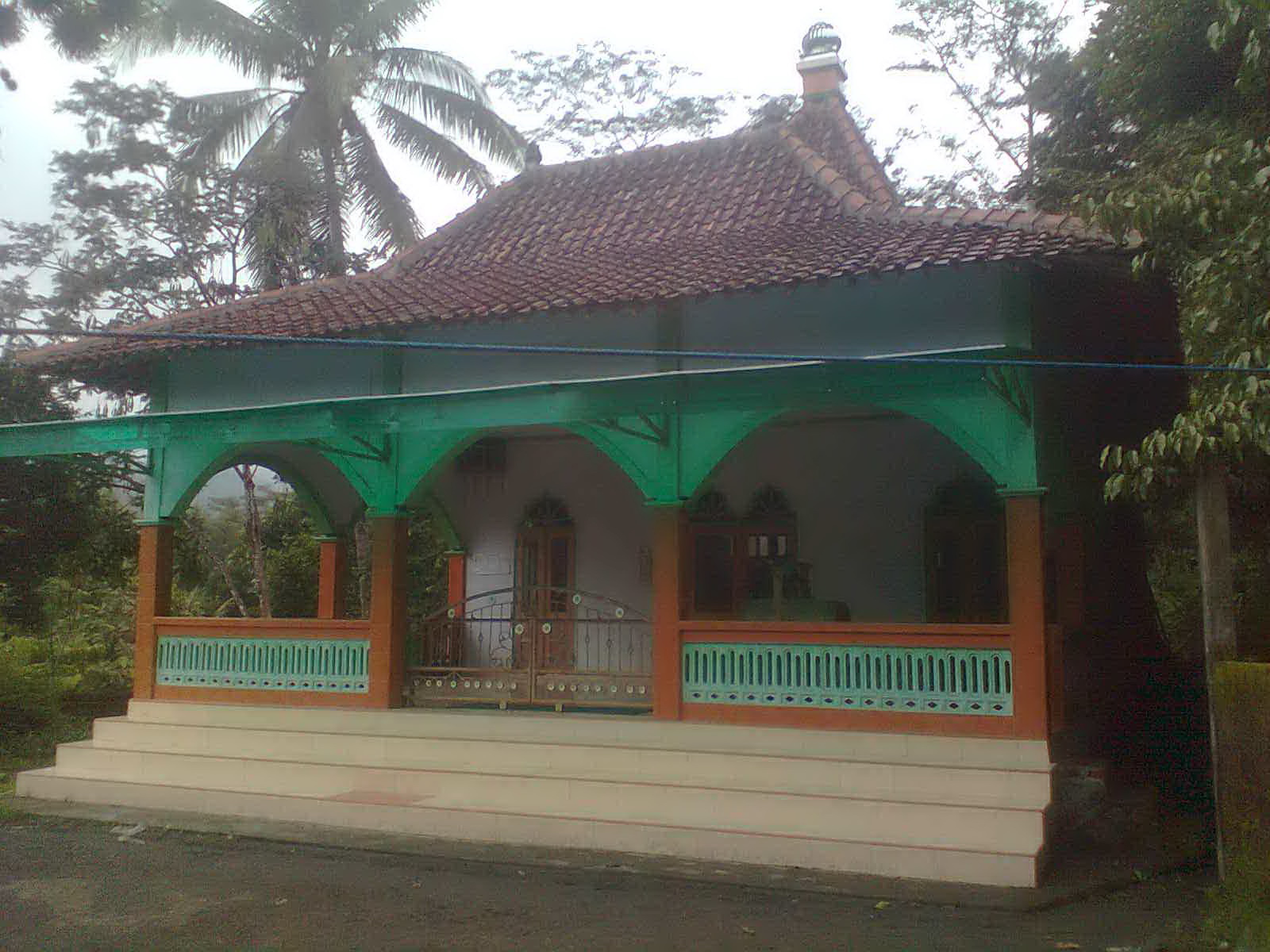 AL-UMAR
