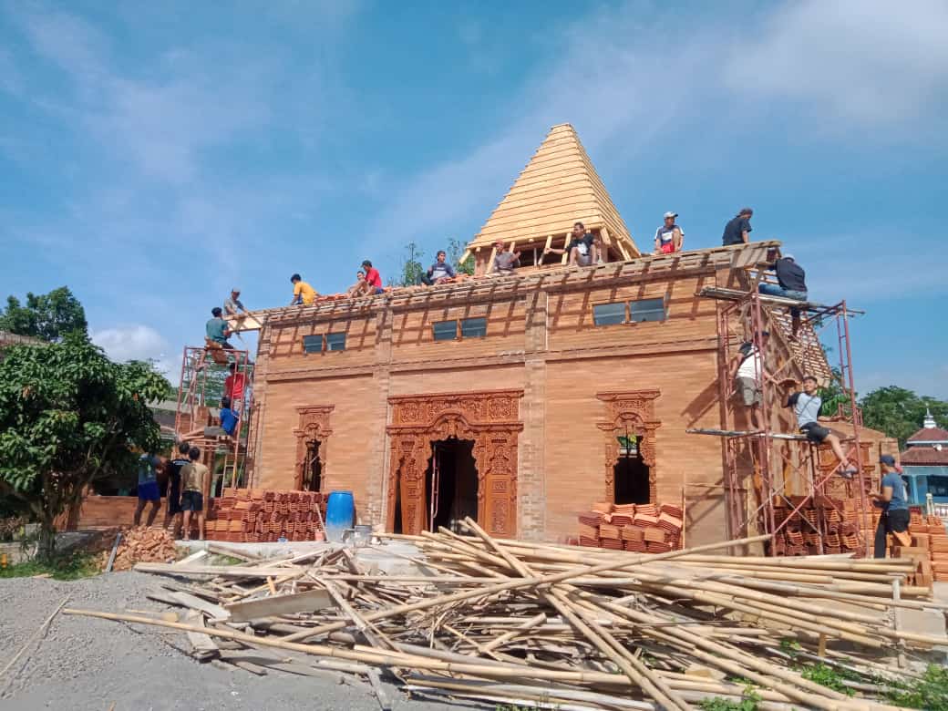 MASJID AGENG PLANDAAN BAITUSSALAM