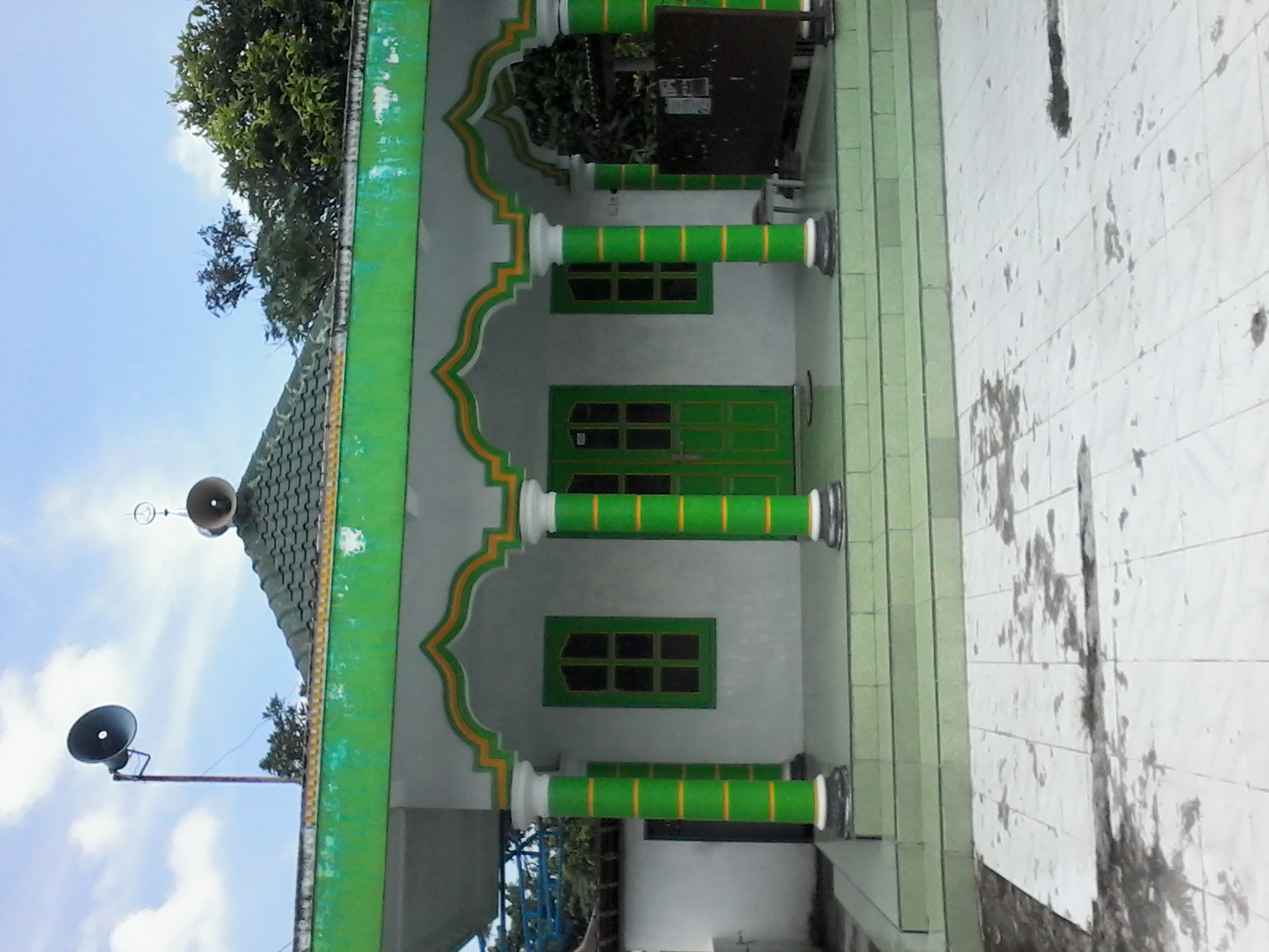 QORYATUN THOYIBAH