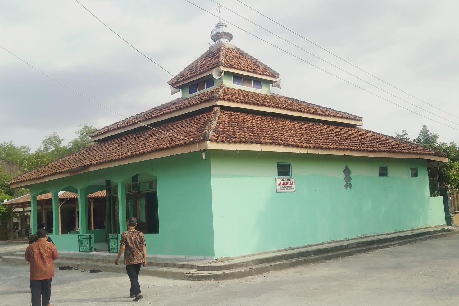 AL-IKHLAS