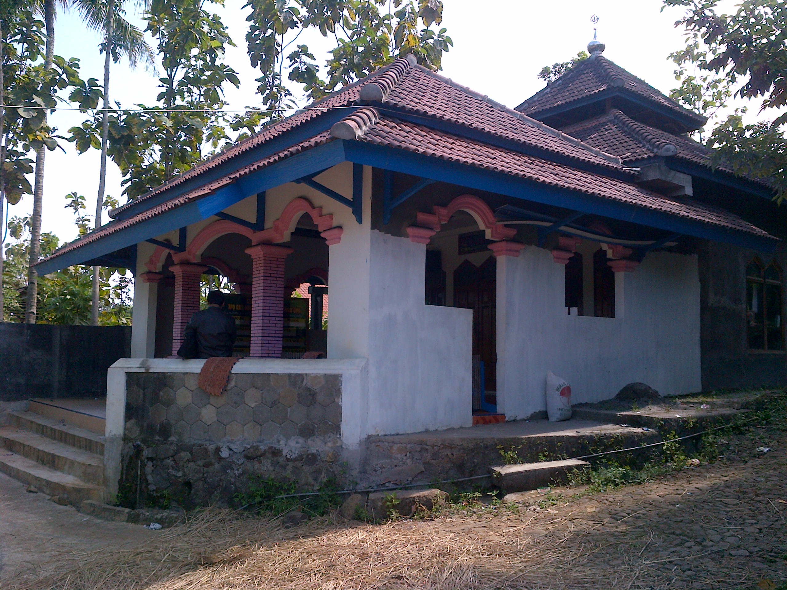 AL-MA UUN