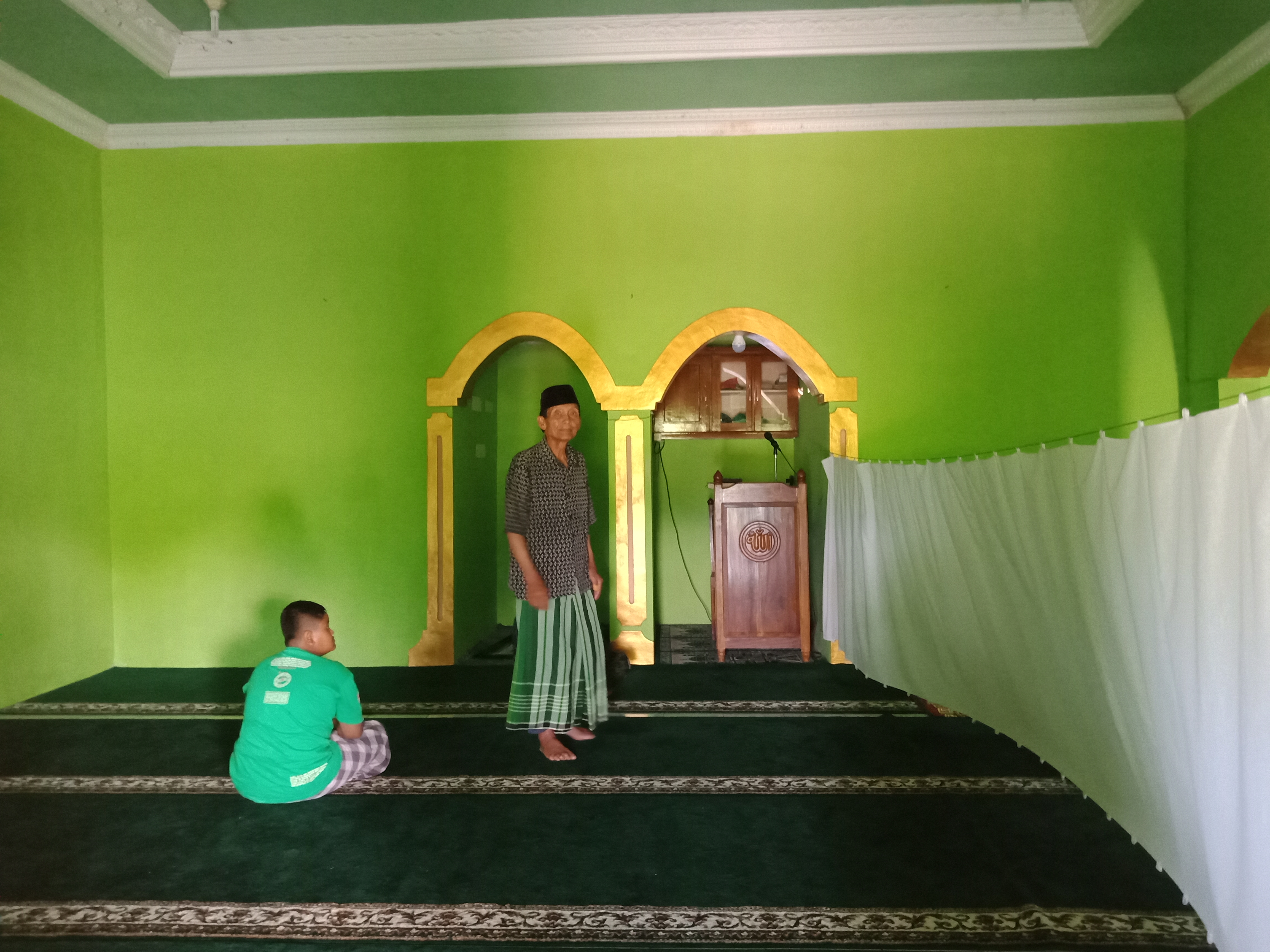 AL-MUTTAQIEN