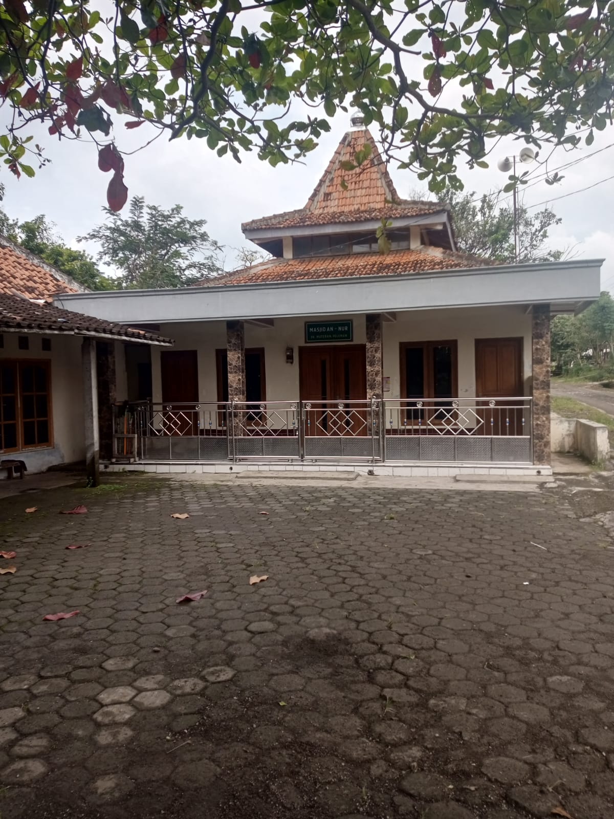 AN- NUR