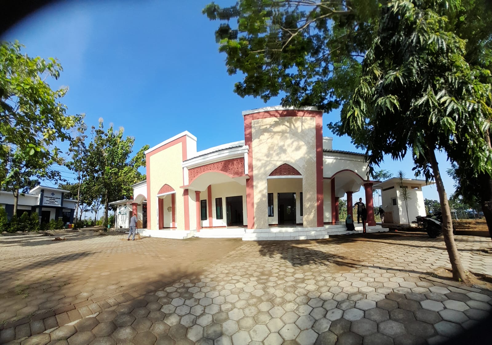 MASJID INSTITUT PESANTREN MATHALI'UL FALAH