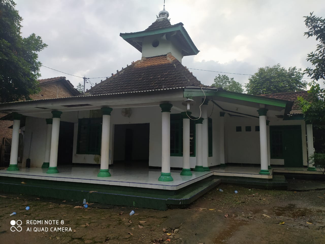 ROUDLOTUS SHOLIHIN