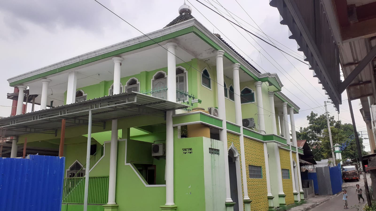 AL-MUKMIN