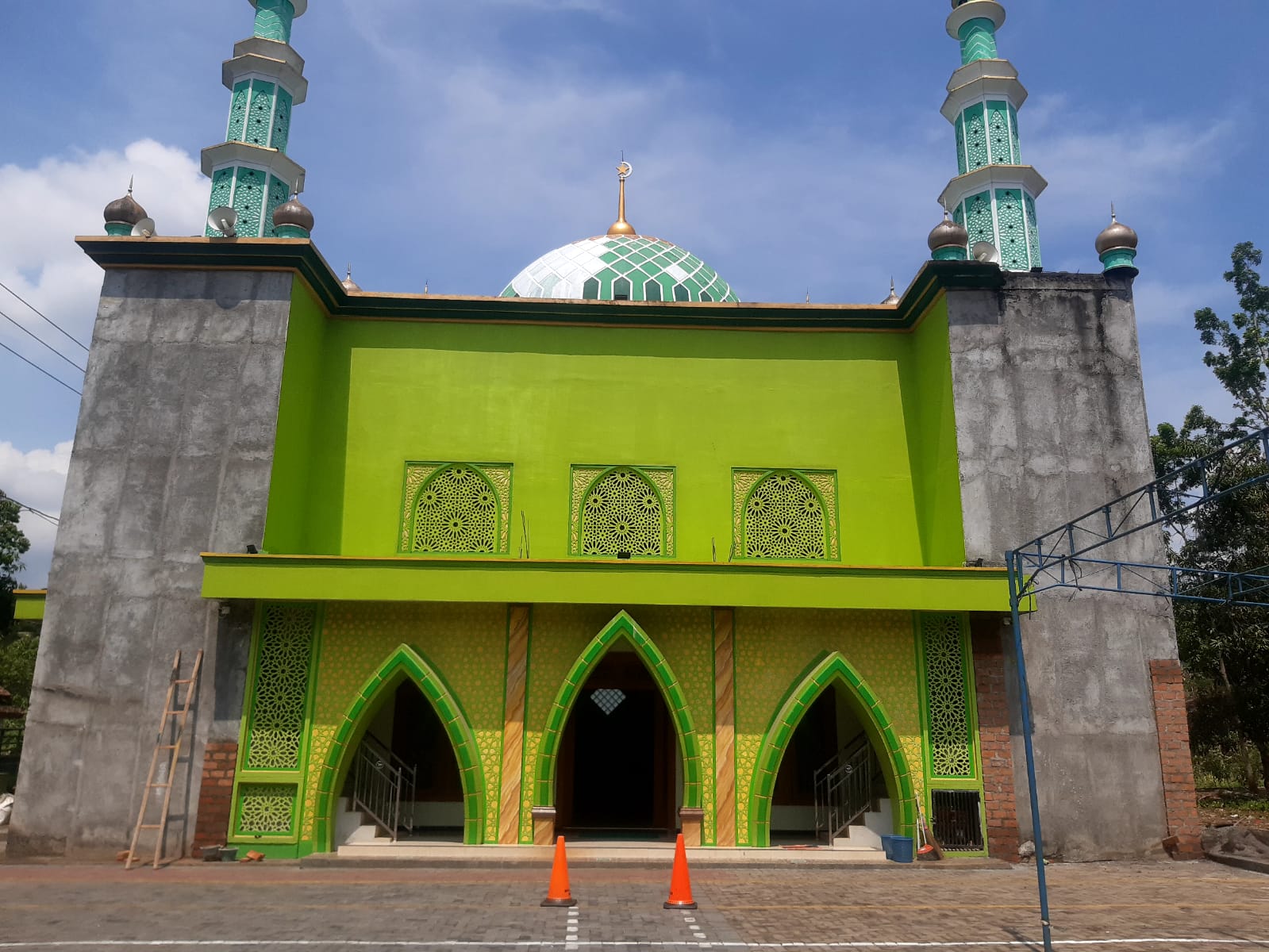 AL-MUTTAQIN