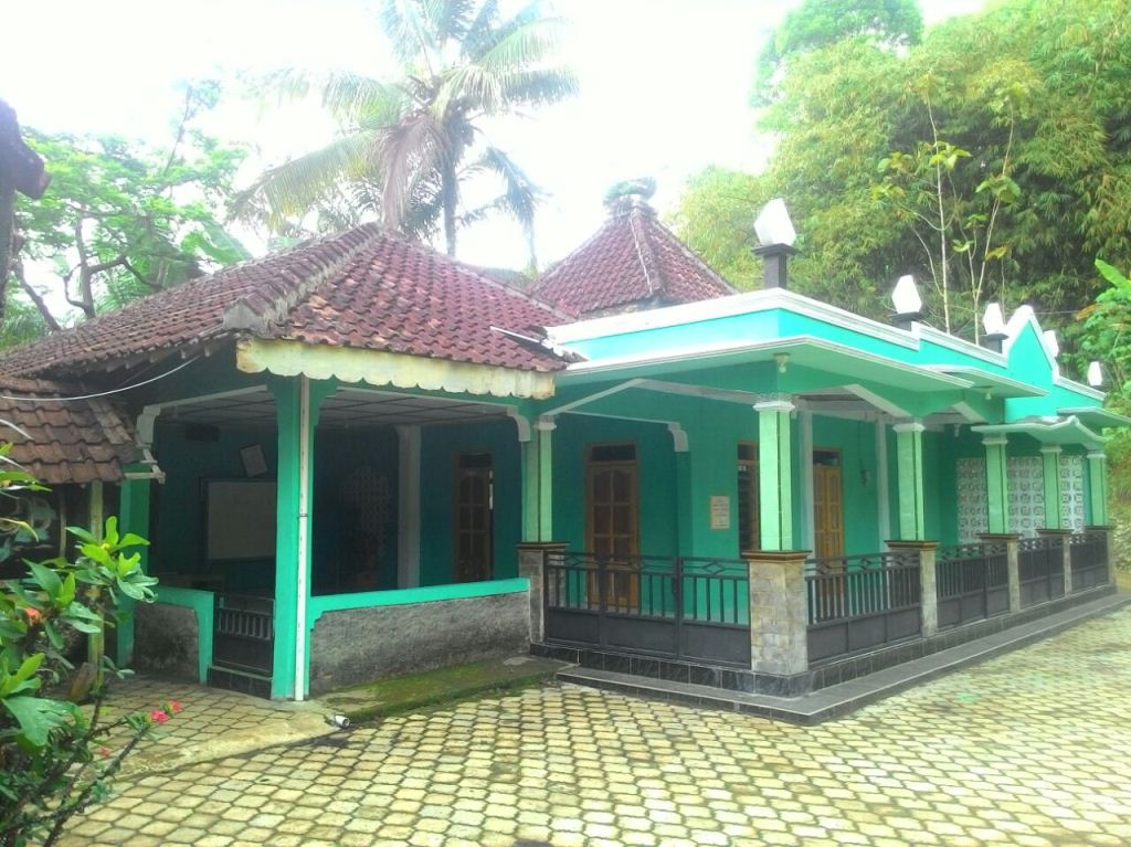 Al-Muttaqin