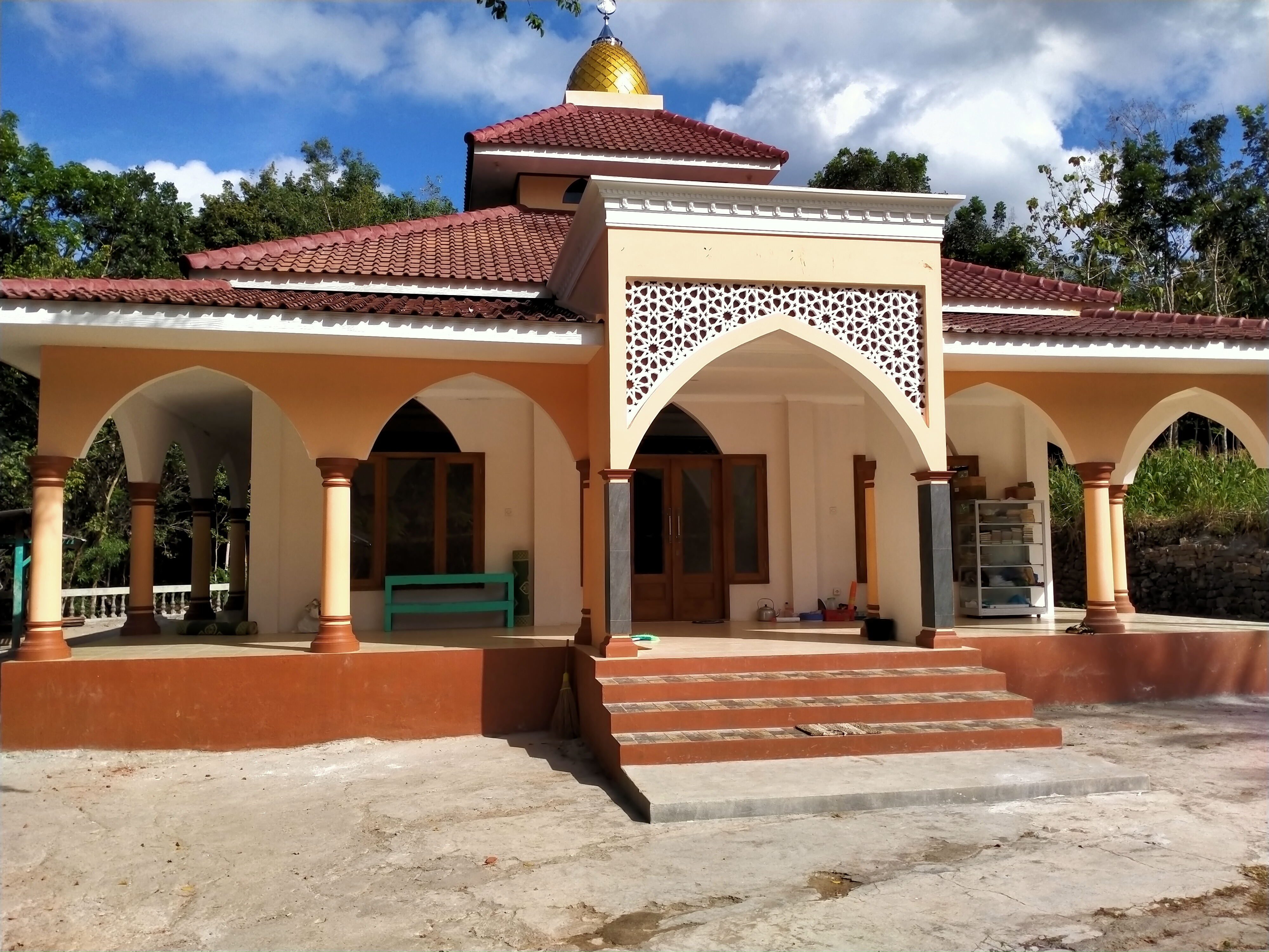 AL-MUTTAQIN