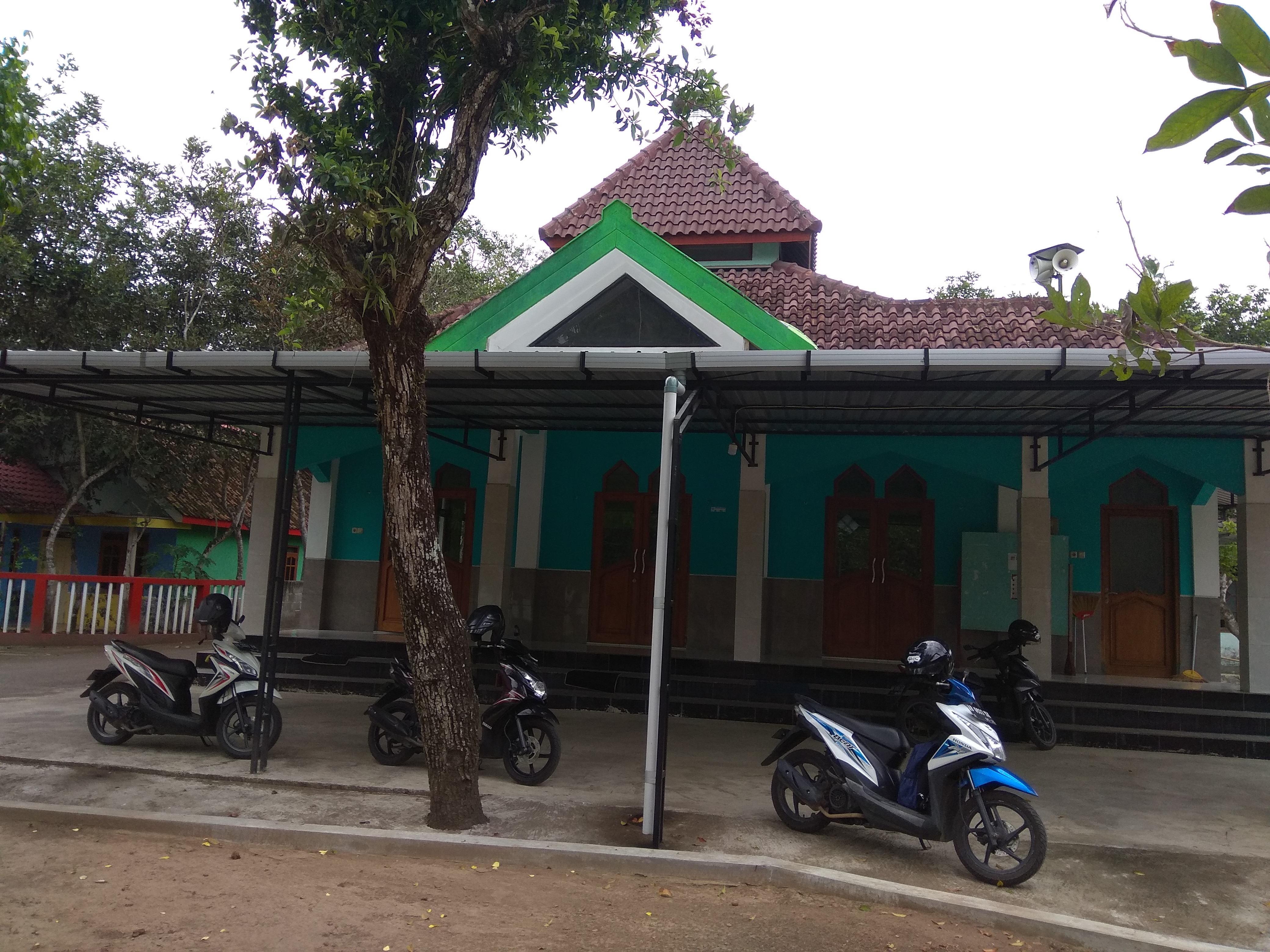 AL-IKHLAS