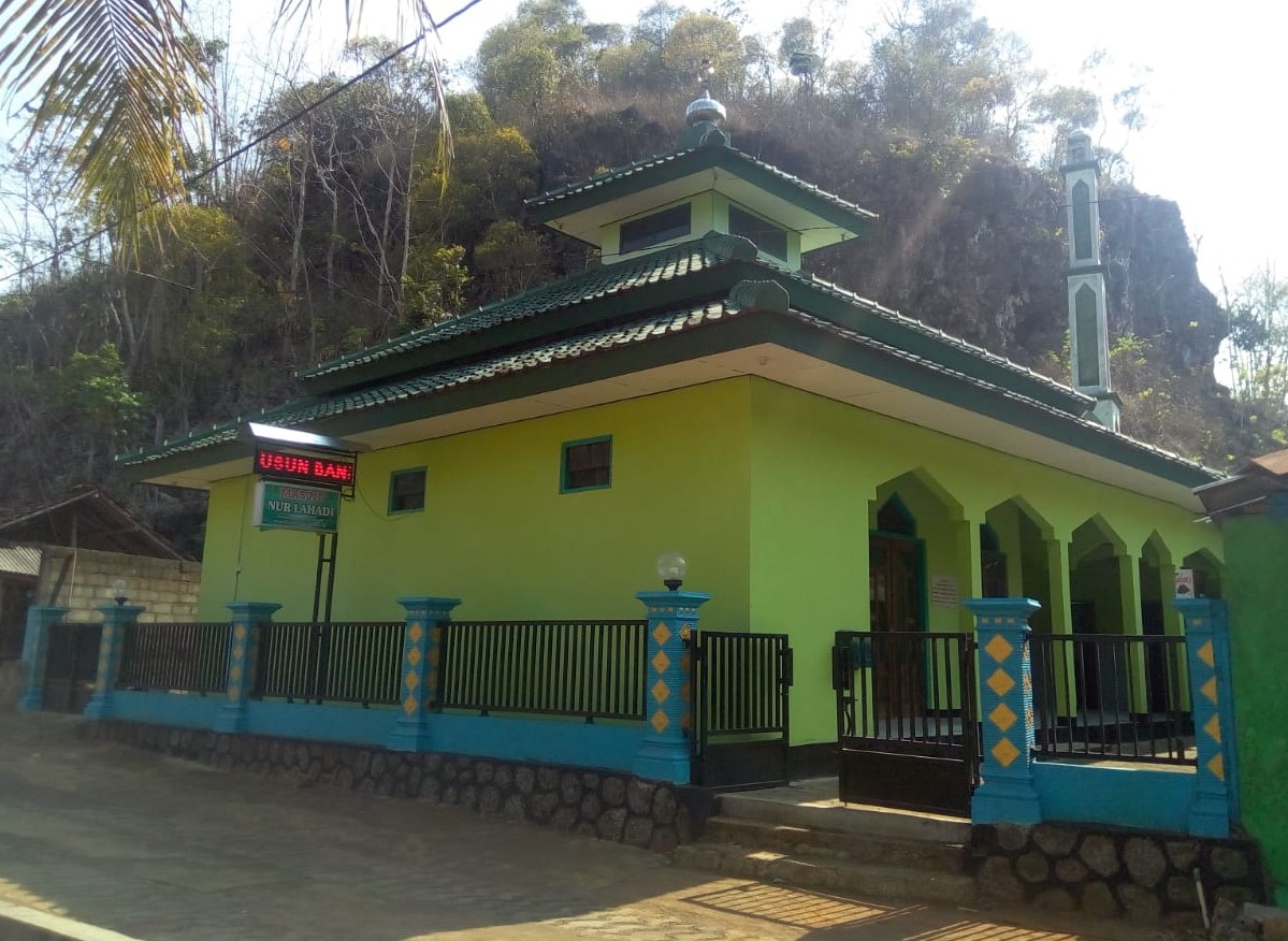 NUR LAHADI