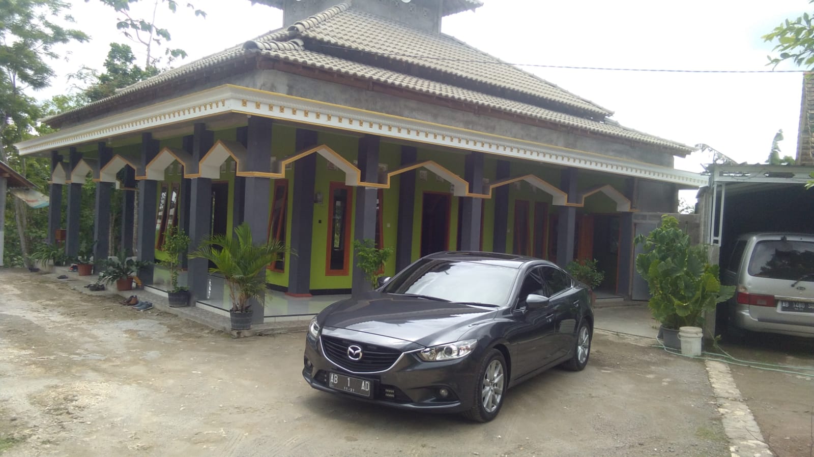 NUR AHMAD