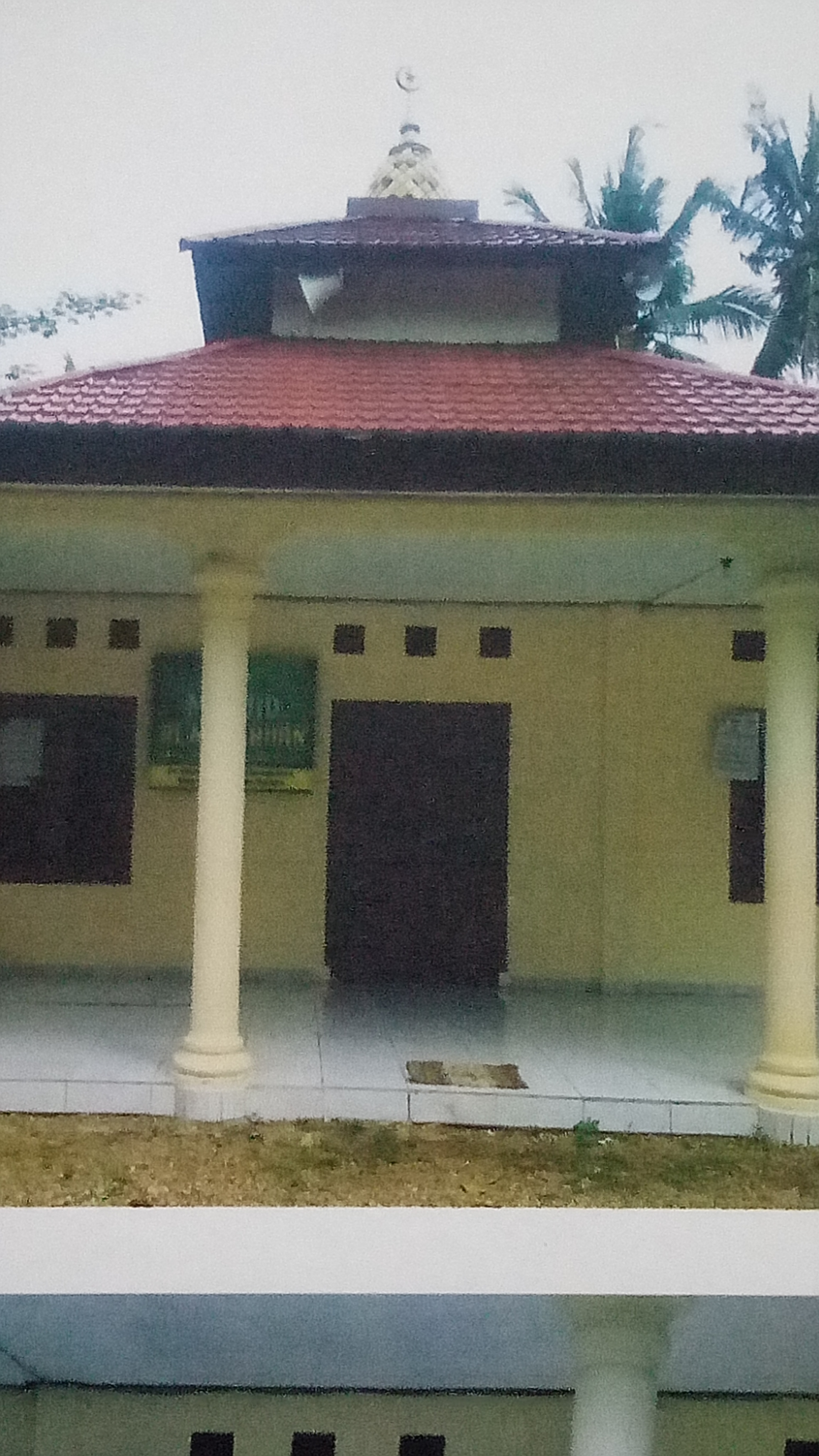 AL-MUJAHIN