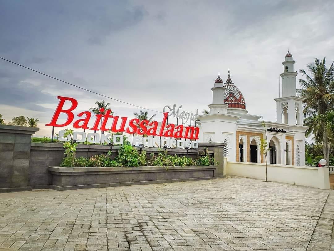 MASJID PUTIH MARINDA BAITUSSALAAM