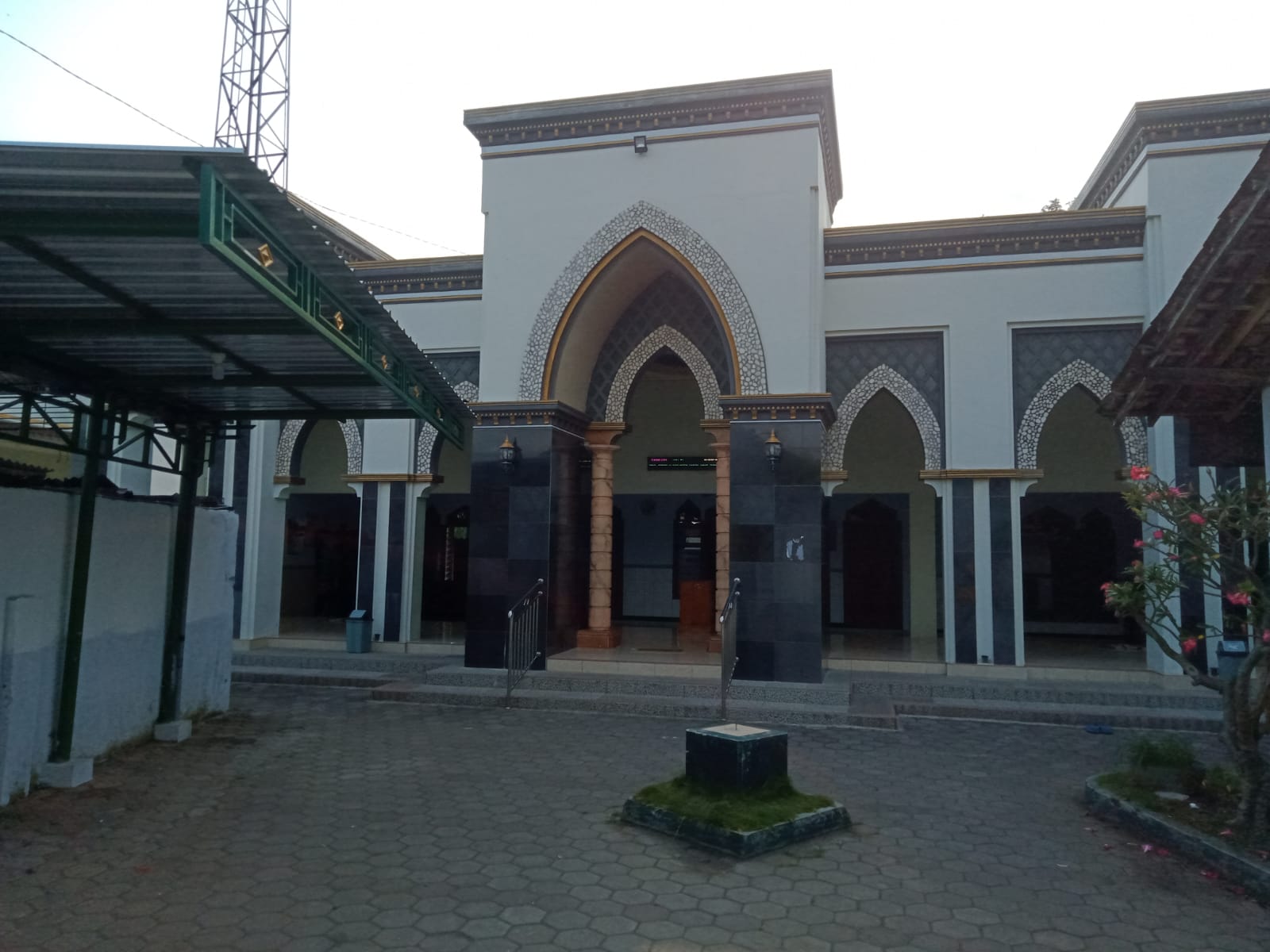 BAITUL GHOFUR