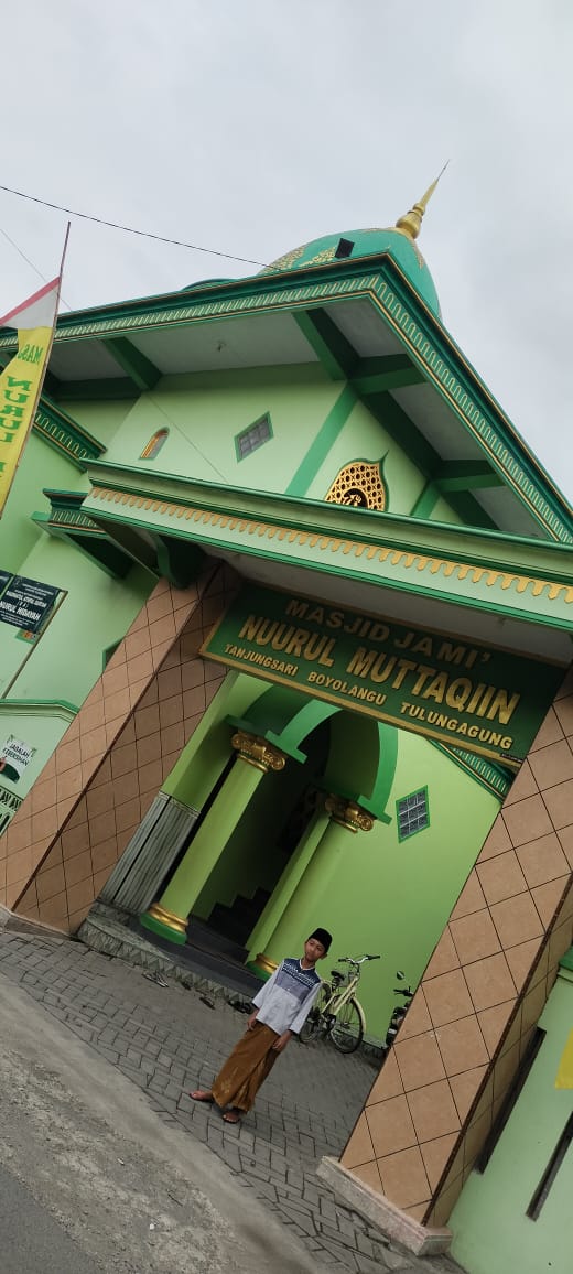 NURUL MUTTAQIEN