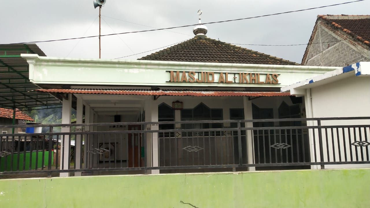 AL-IKHLAS