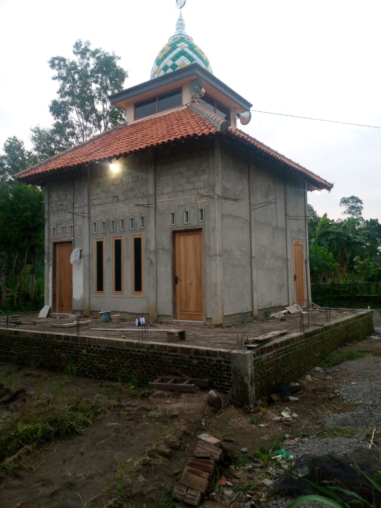 DARUSSHOLIHIIN