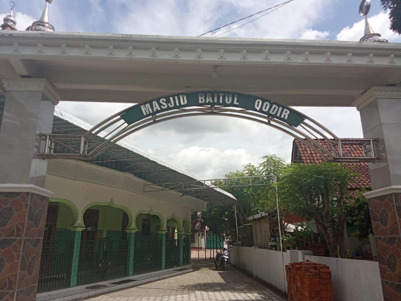BAITUL QODIR