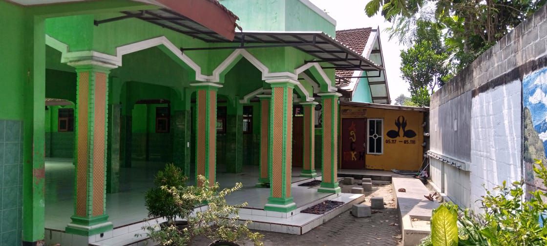 AL-ISTIQOMAH