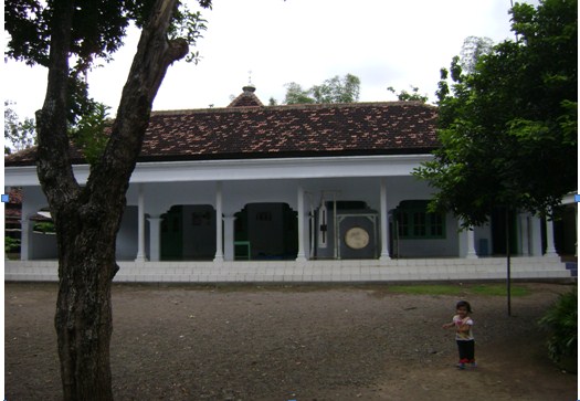 AL-MA'RUF