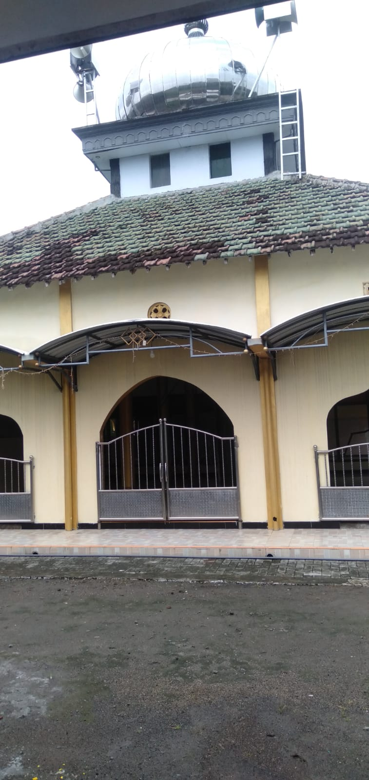 AL-MUSTAJABAH