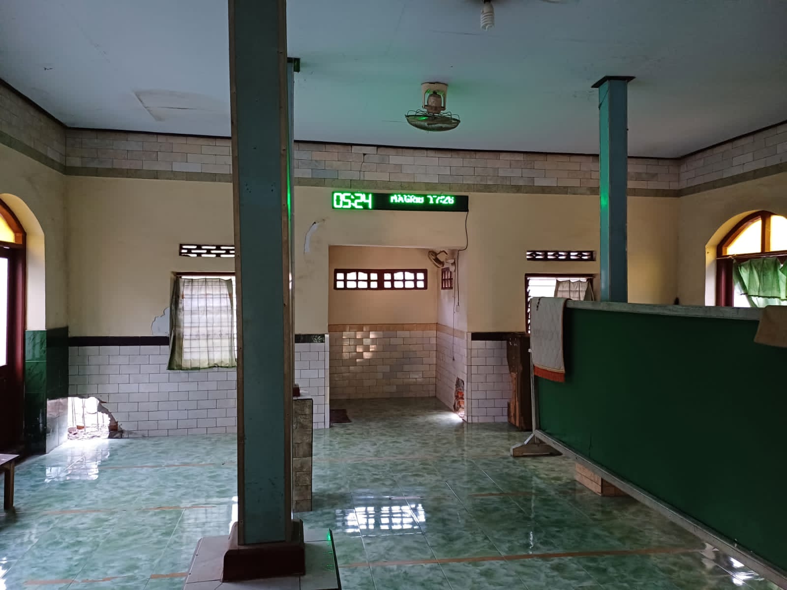 MAMBAUL ULUM
