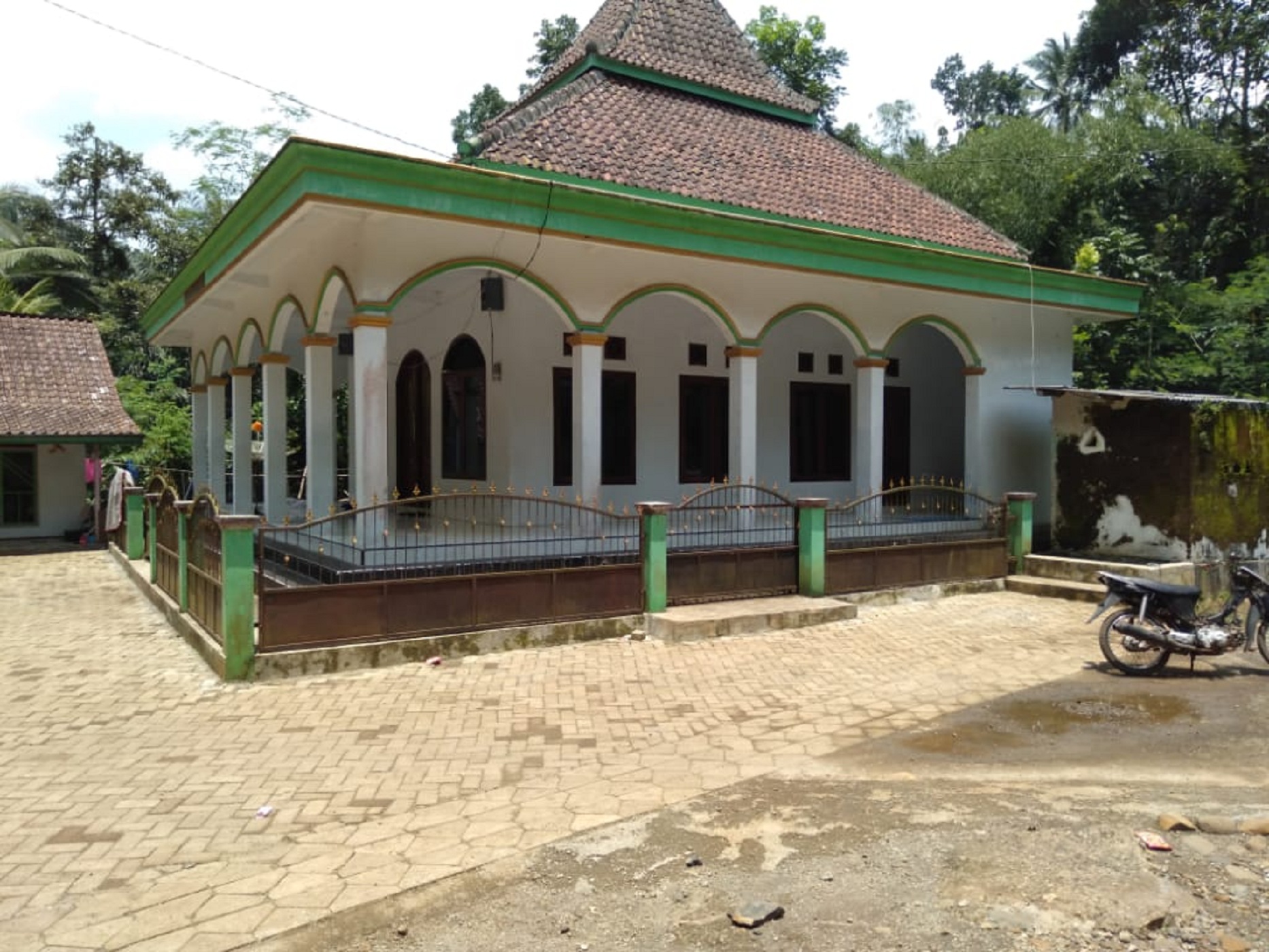 DARUL MUTTAQIN