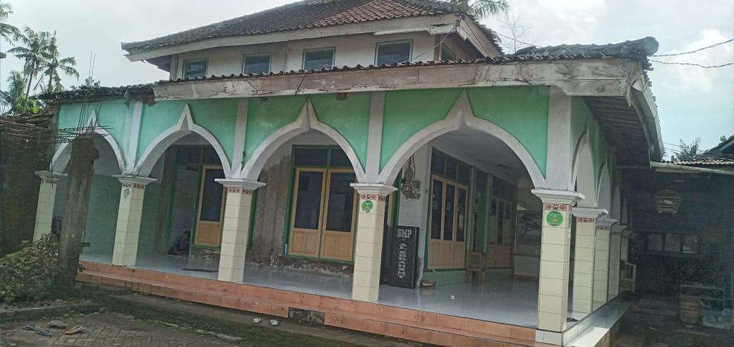 MANBA'UL ULUM 2 KARANG TIMUR