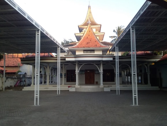 BAITUL MUTTAQIN