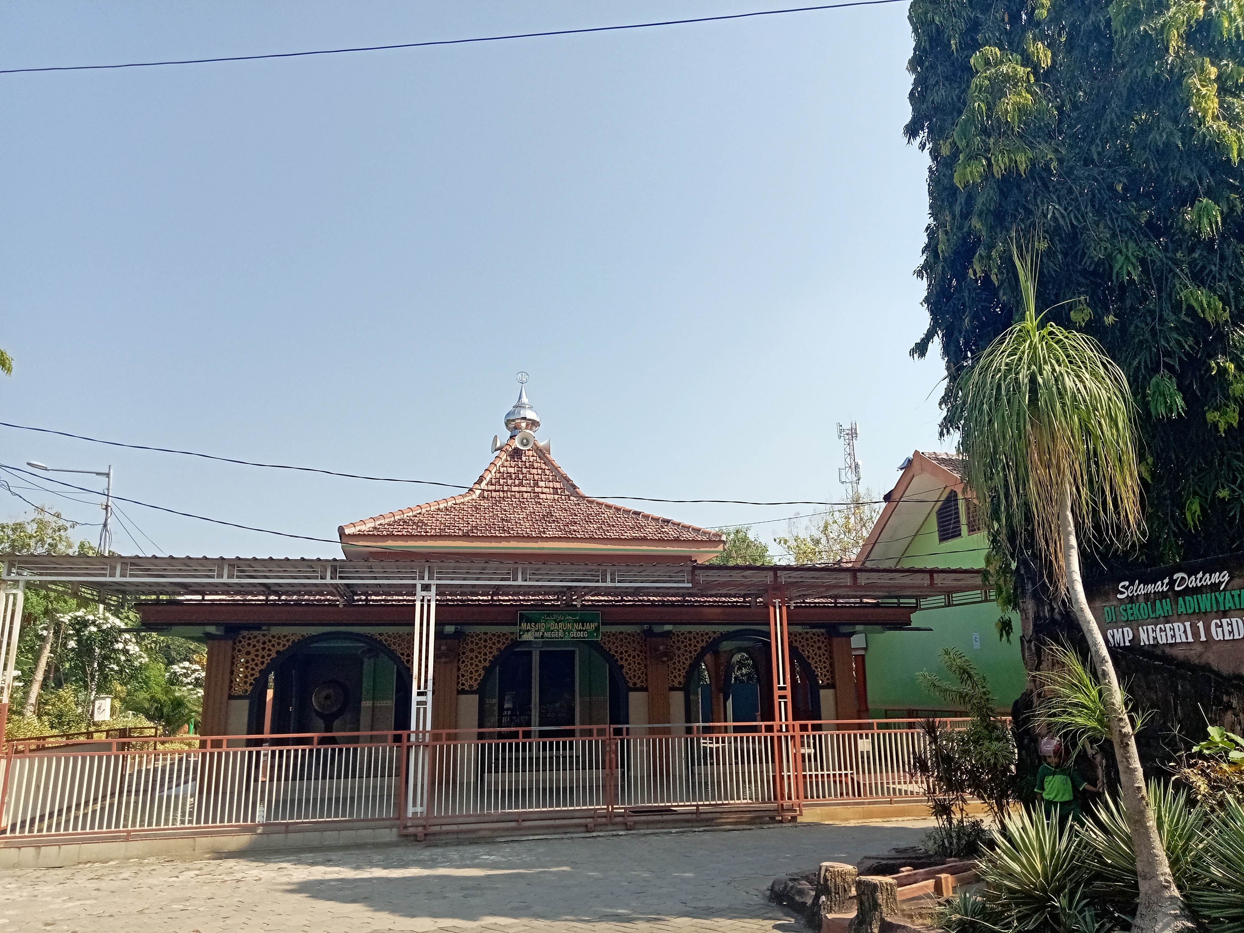 DARUN NAJAH