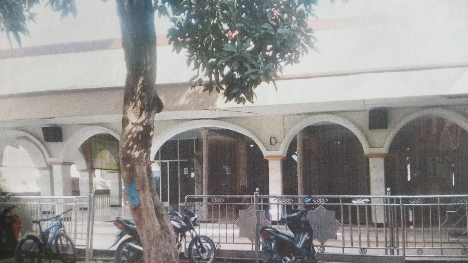 AL-MANSHUR