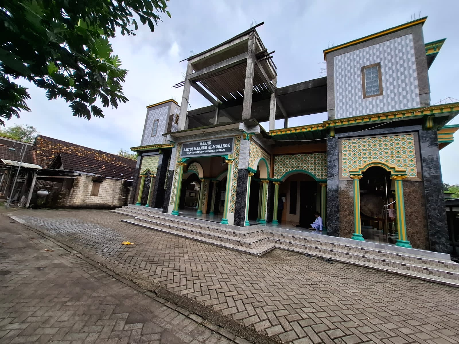 BAITUL MAKMUR AL-MUBAROK