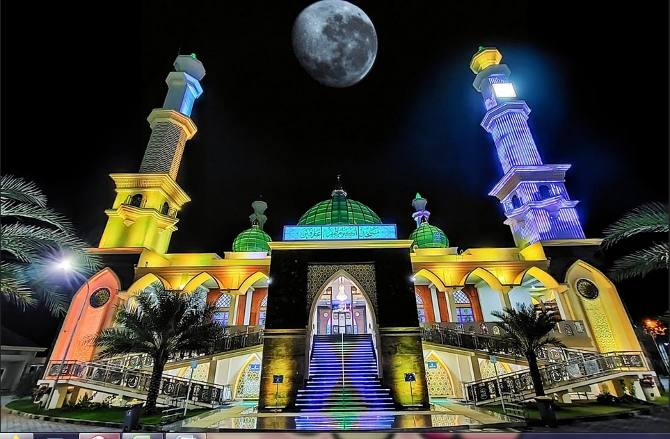 AKBAR MOED'HAR ARIFIN