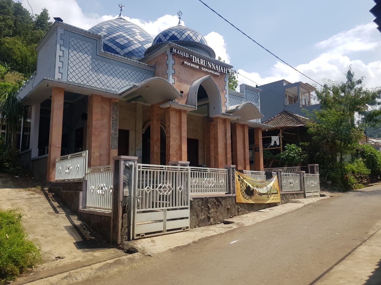 DARUNNAJAH