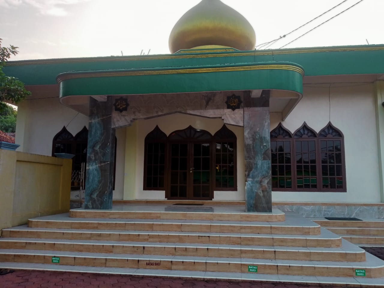 AL-HUSNA.