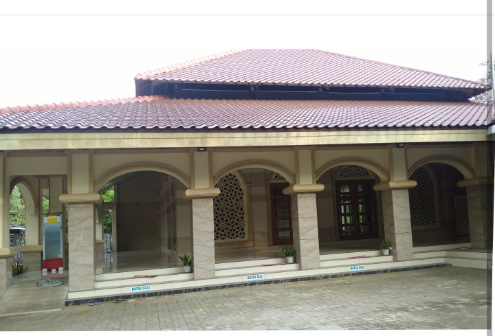 AL-MUHAJIRIN