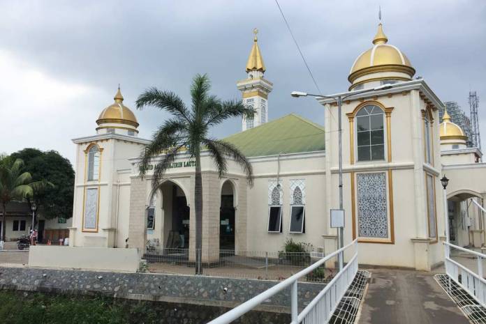 AL-MUHAJIRIN (LAUTZE GADING SERPONG)