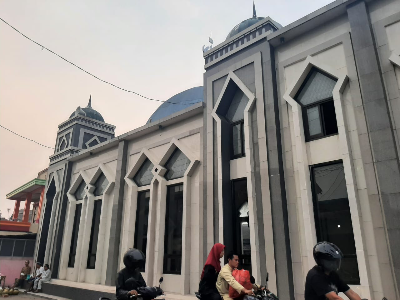 AL-MAGHFIROH