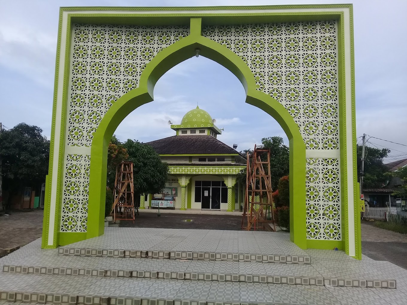 AL-MAAARIJ