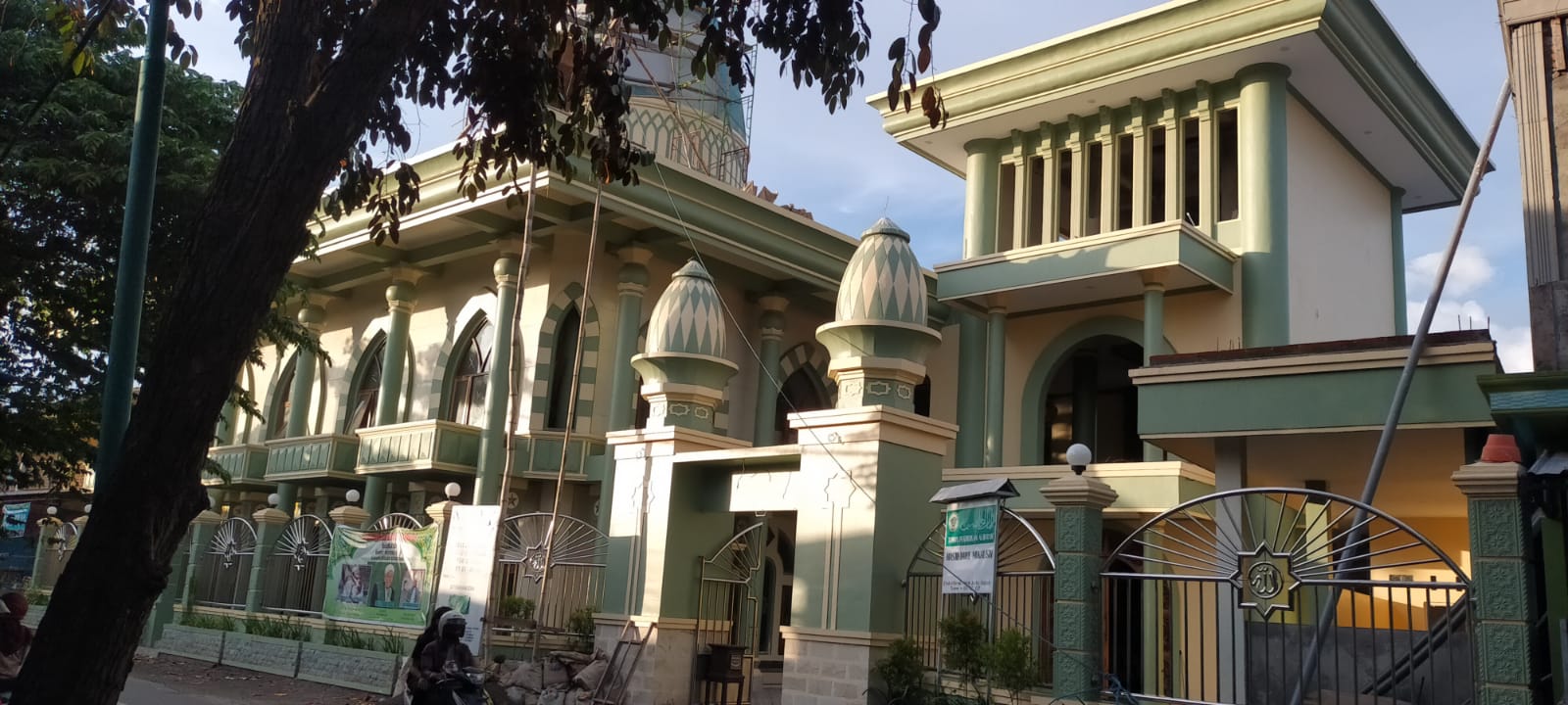 Darul Mukhlisin