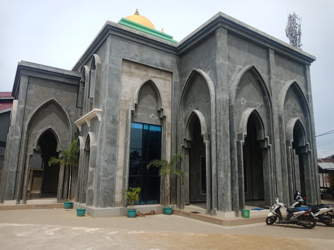 DARUSSHOLIHIN