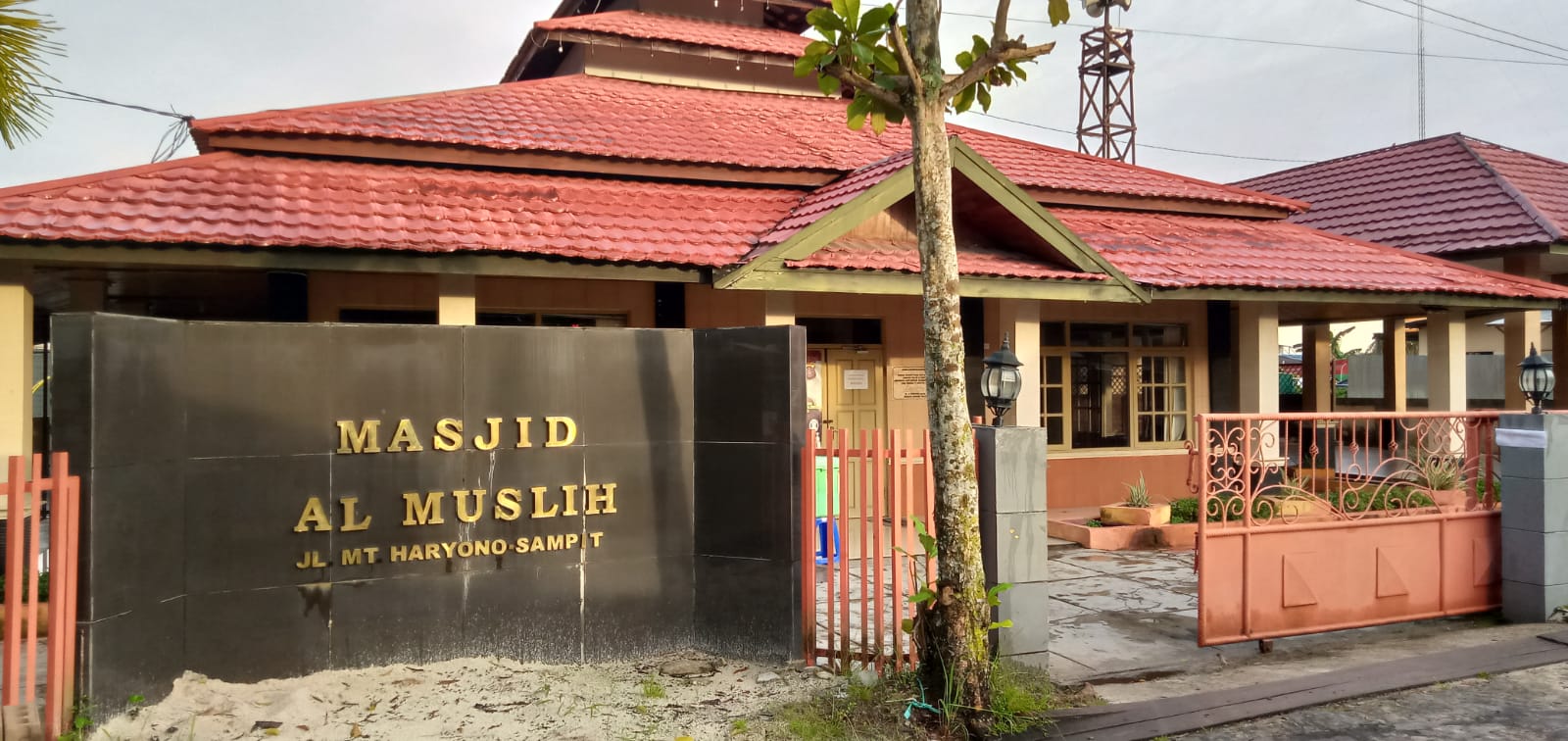 Al-Muslih
