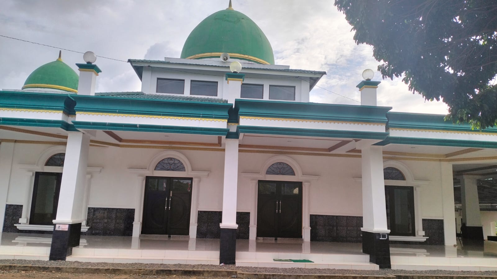 AL MUHAJIRIN