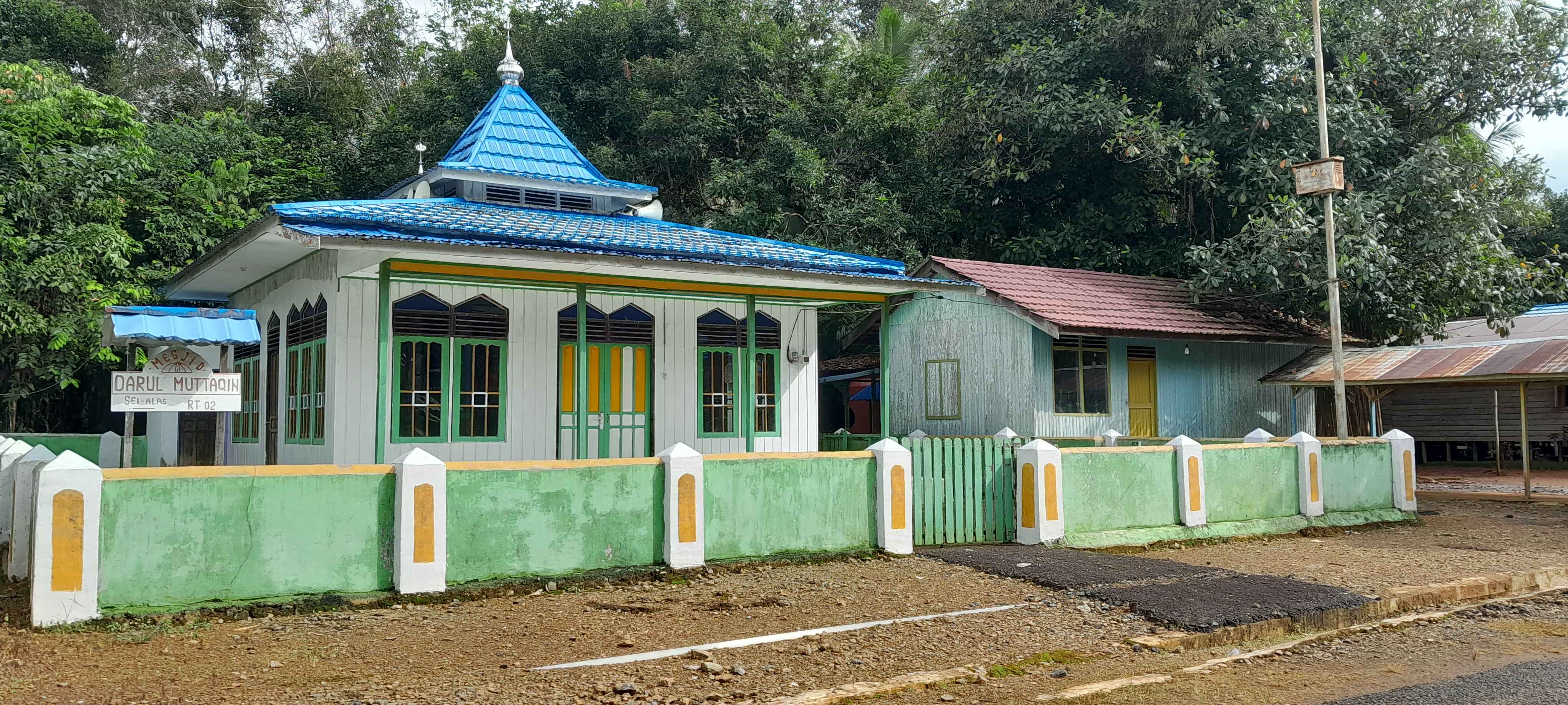 DARUL MUTTAQIN