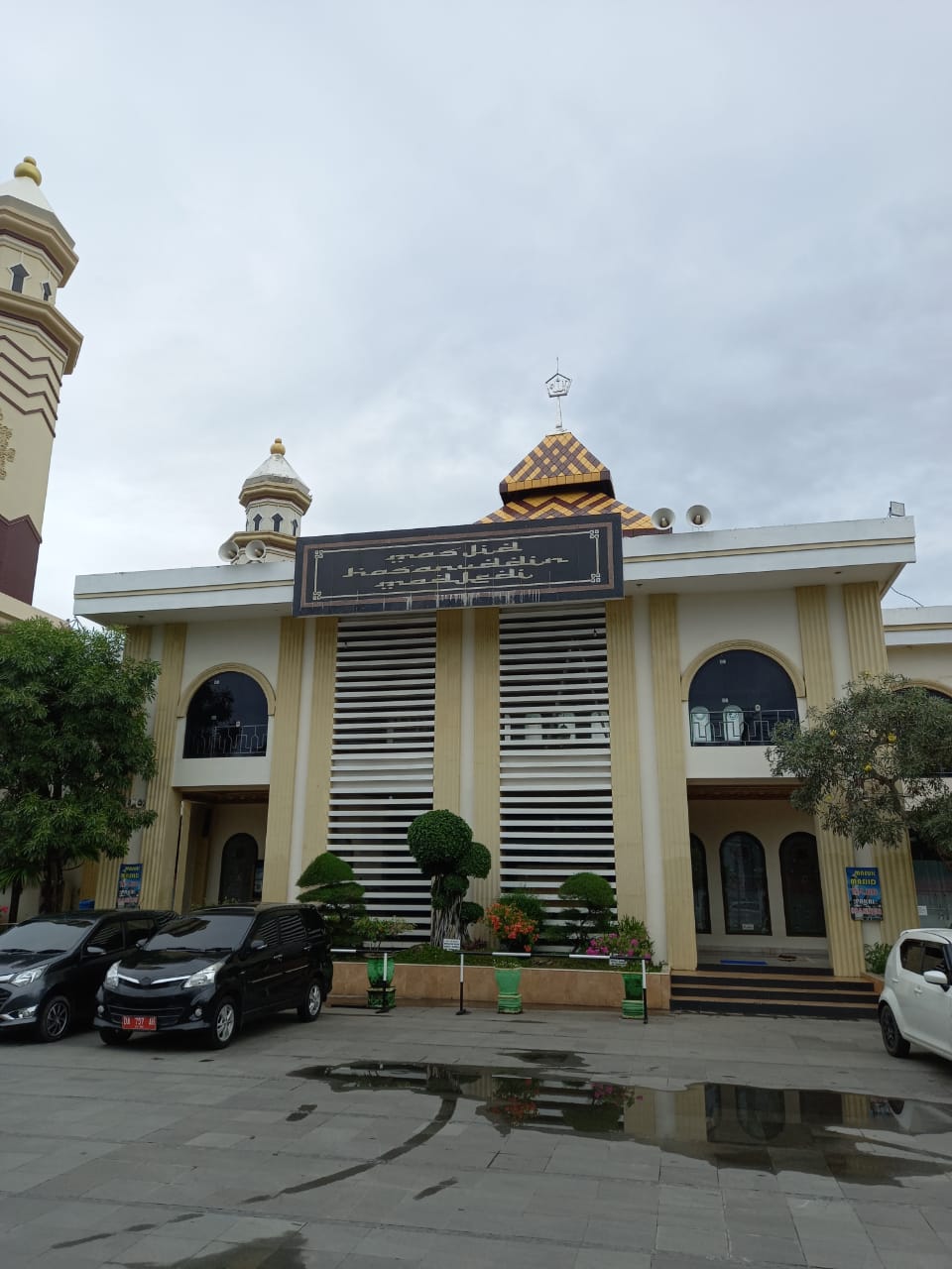 HASANUDDIN MADJEDI