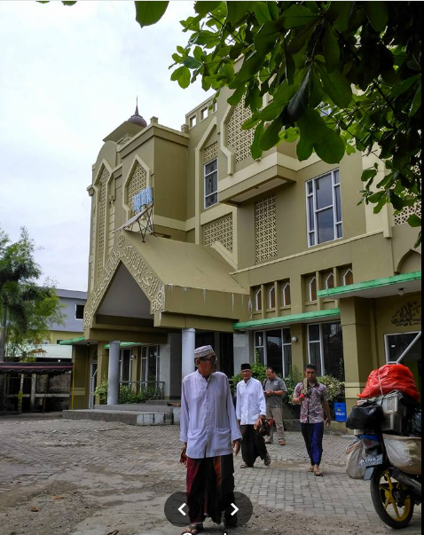 IQRA BISMIRABBIKALLADZI KHOLAQ