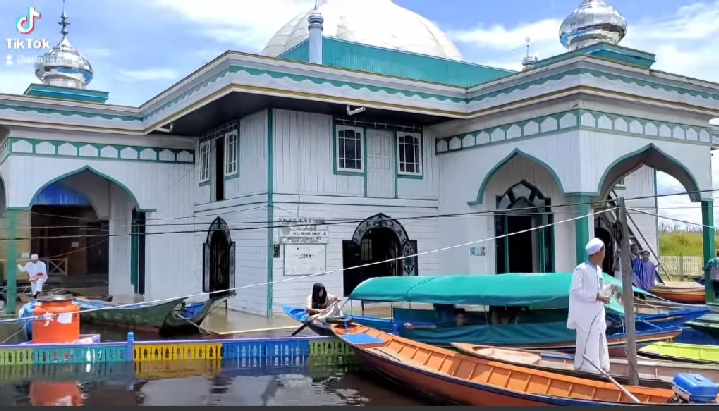 AL-HIKMAH