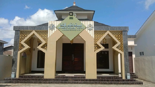 IKHLASUL ARSYAD