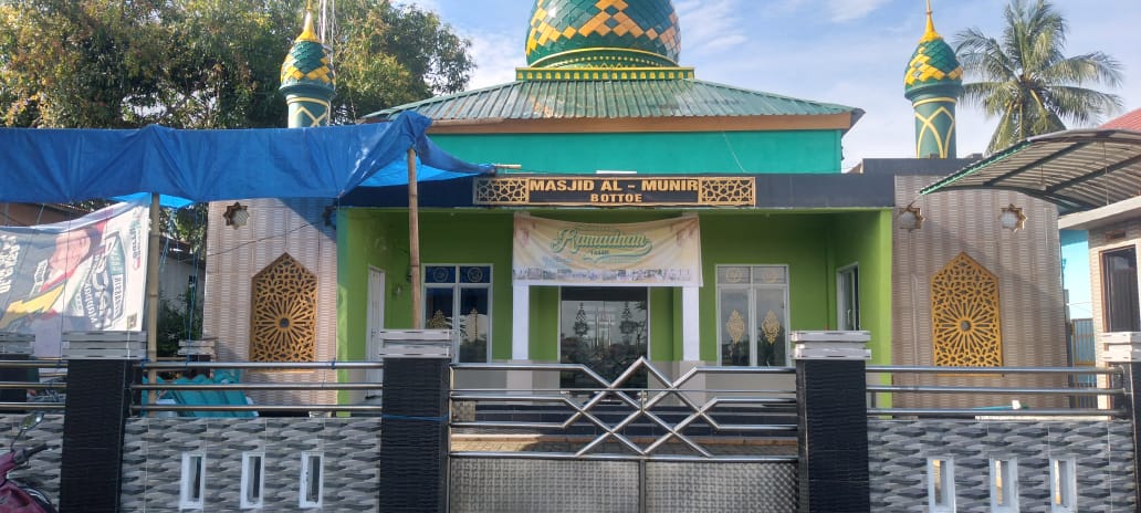 MASJID AL-MUNIR BOTTOE